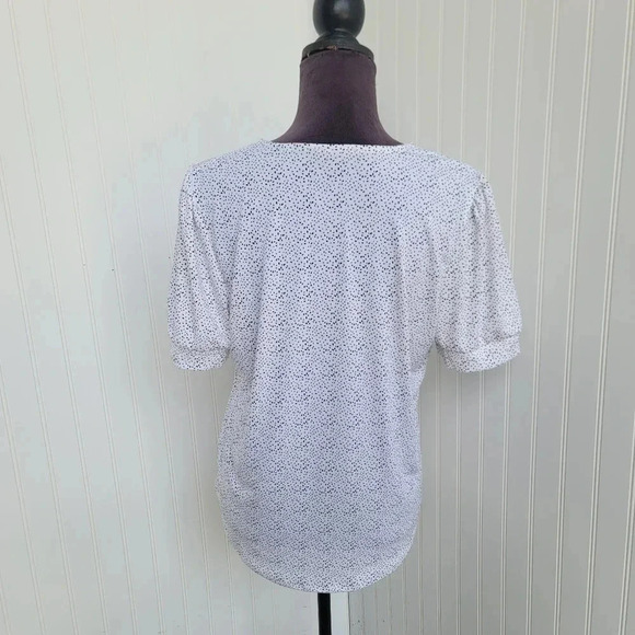 Adrianna Papell Women’s Blouse Stetch White Black Dots Flutter Sleeve Sz M - Picture 7 of 11